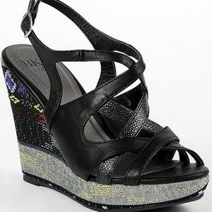Bke sole wedge heels